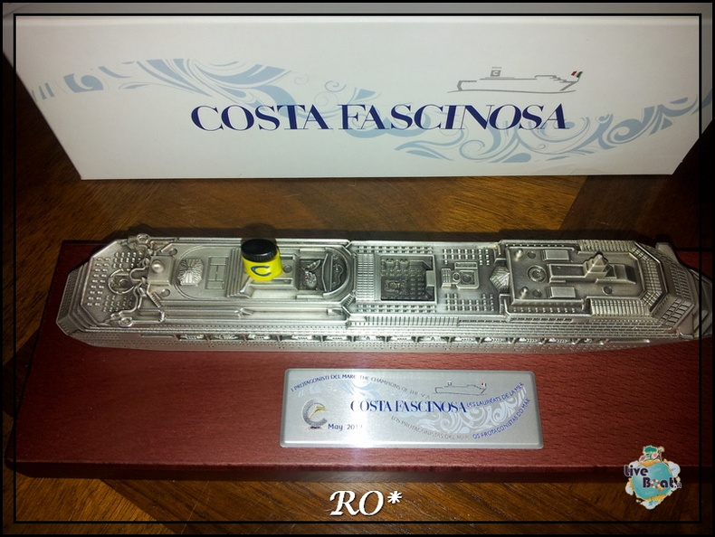 Modellini navi Costa - 20120513_192959.jpg 20120513_192959.jpg
