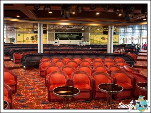liveboat phoenix reisen artania atlantik show lounge 09