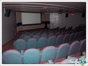 liveboat phoenix reisen kino theater 02